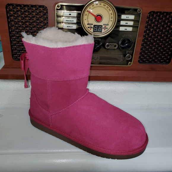 KOOLABURRA BY UGG ANDRAH SHORT GIRL'S WINTER BOOTS - Picture 4 of 5